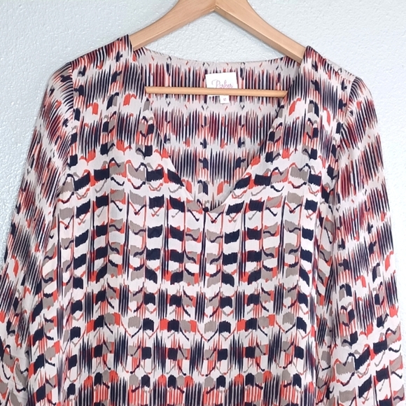 Parker Rita 100% Silk Sz M Bell Sleeve Flowy Abstract Artsy Blouse - Picture 4 of 14